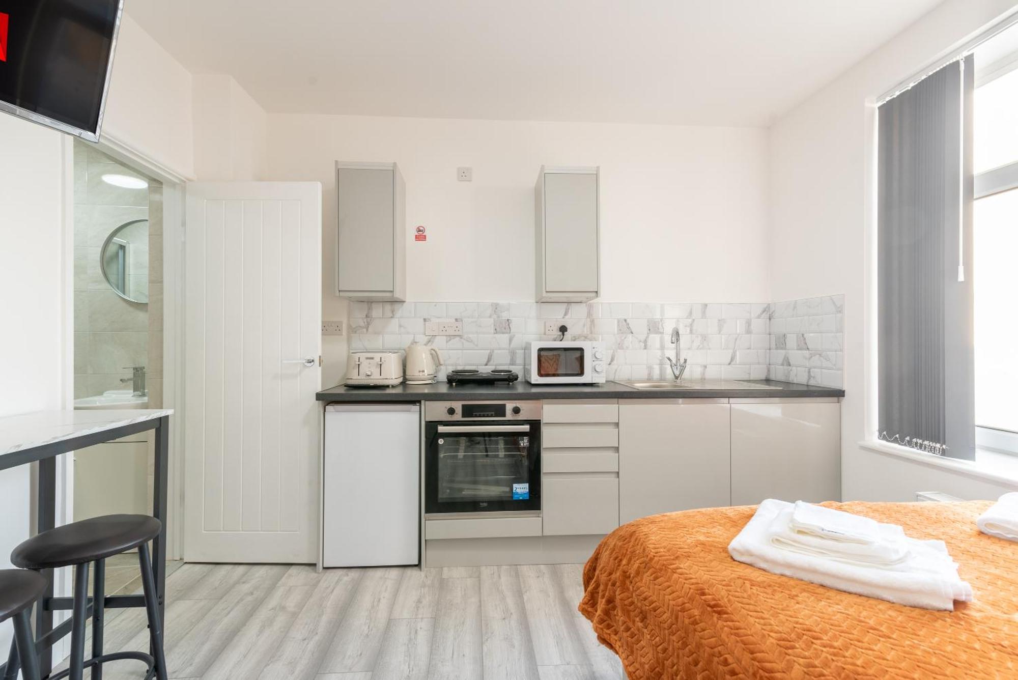 Cosy Cardiff Apartments - Garden Lounge エクステリア 写真
