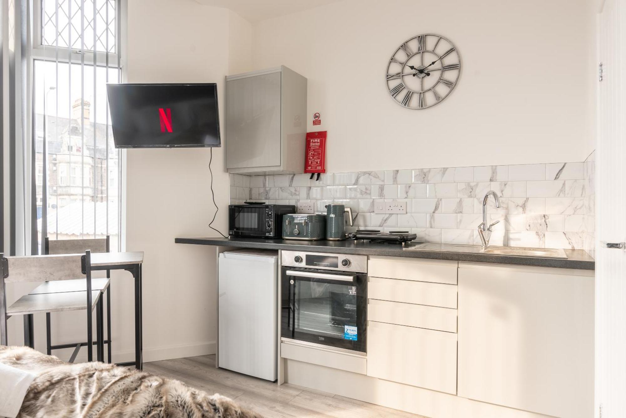 Cosy Cardiff Apartments - Garden Lounge エクステリア 写真