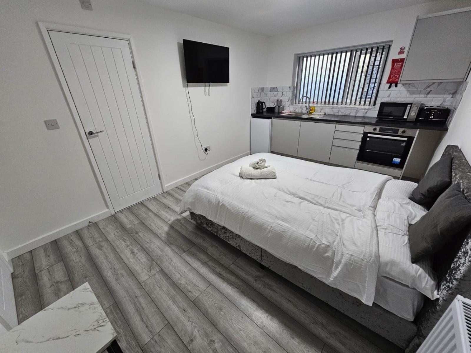Cosy Cardiff Apartments - Garden Lounge エクステリア 写真